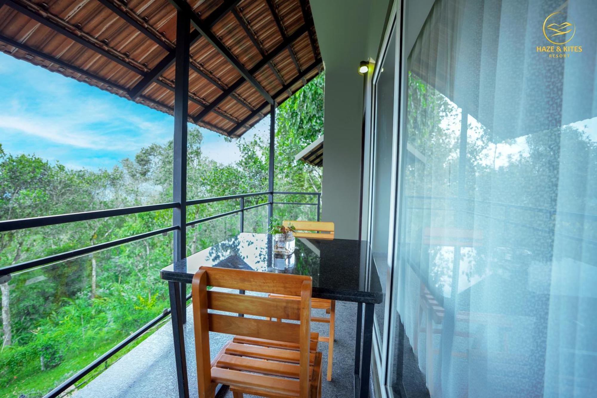 Haze And Kites Resort Munnar Exterior foto
